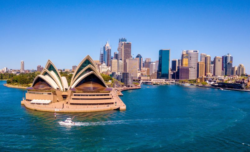 ASX 200 Index loses key support ahead of RBA interest rate hike