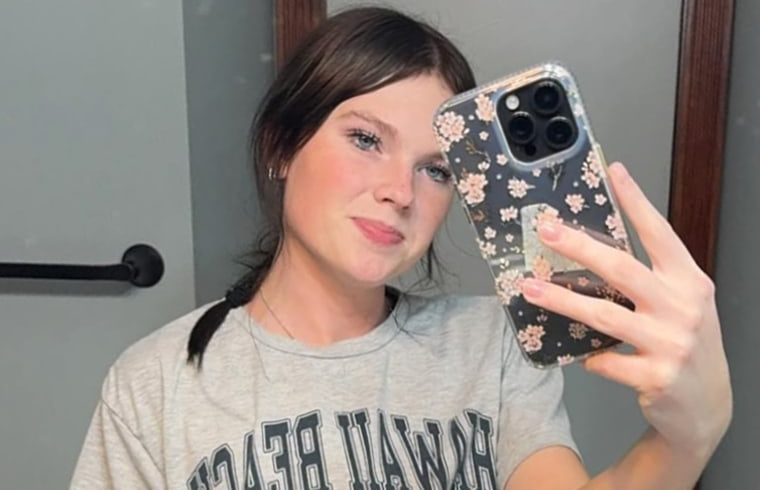 Judge declines to jail teenager accused of killing stepsister aboard cruise ship